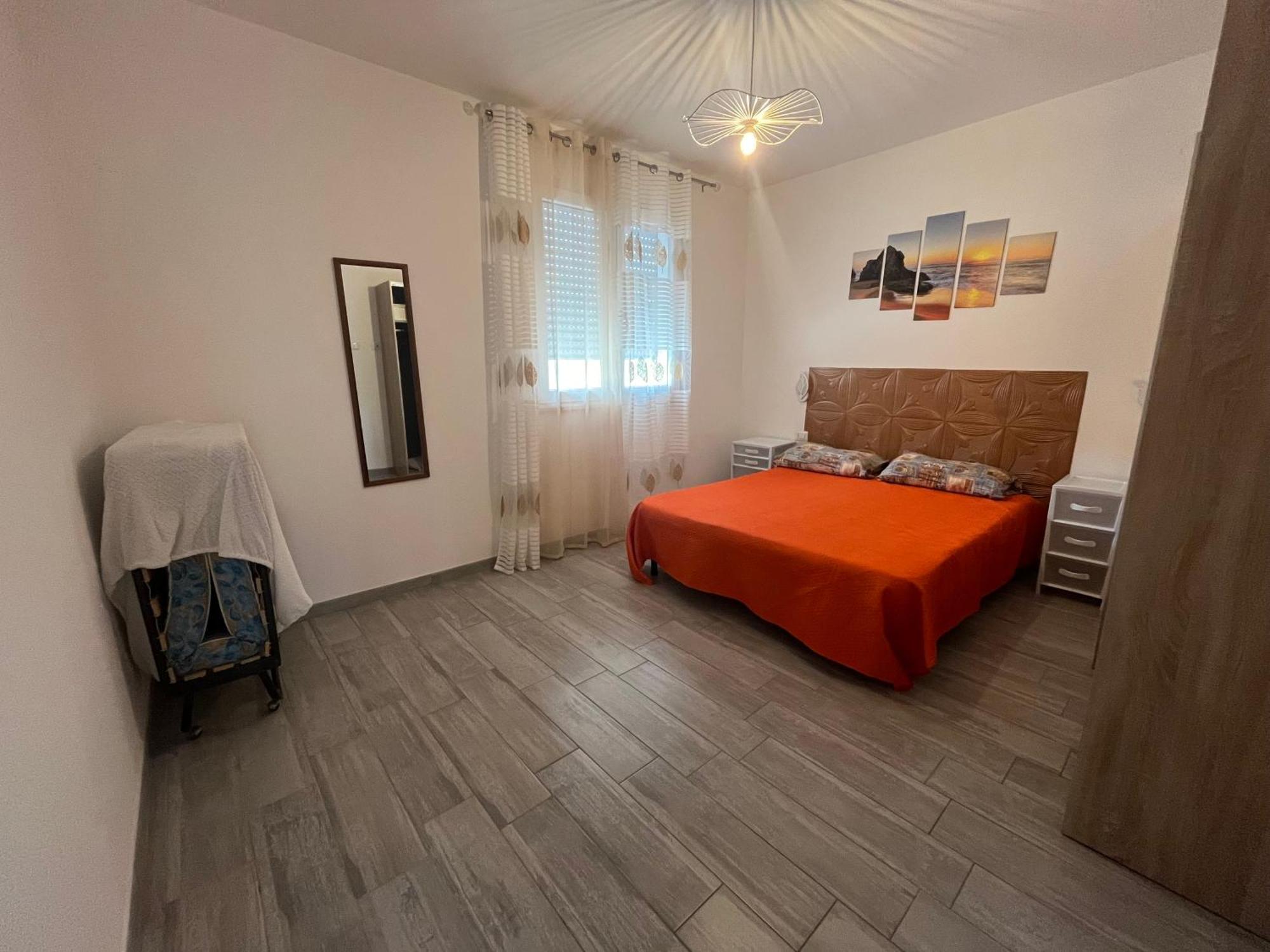 Appartamento Casa Dante Porto Torres Esterno foto